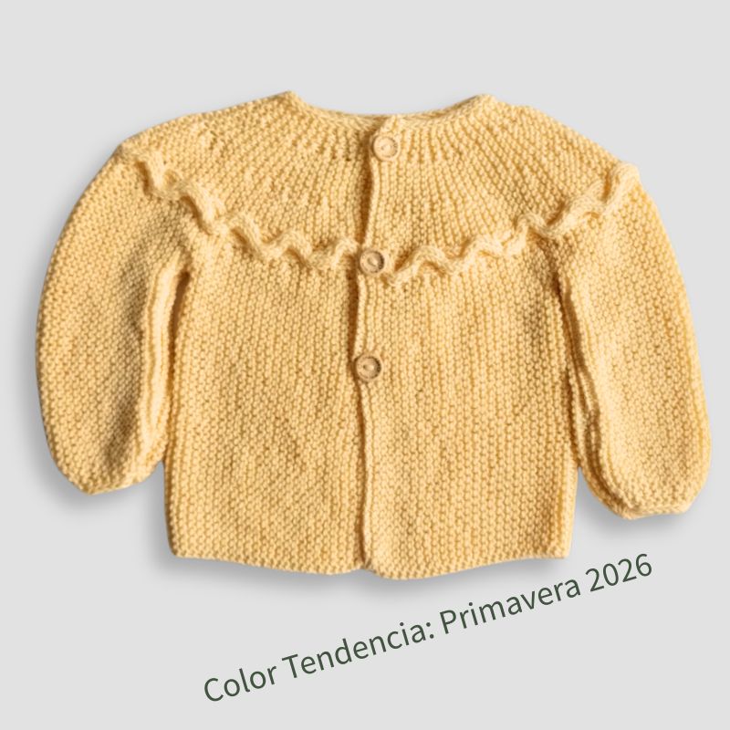 Chaqueta de bebé color mantequilla